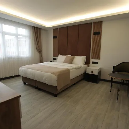 Nazar Hotel 3*